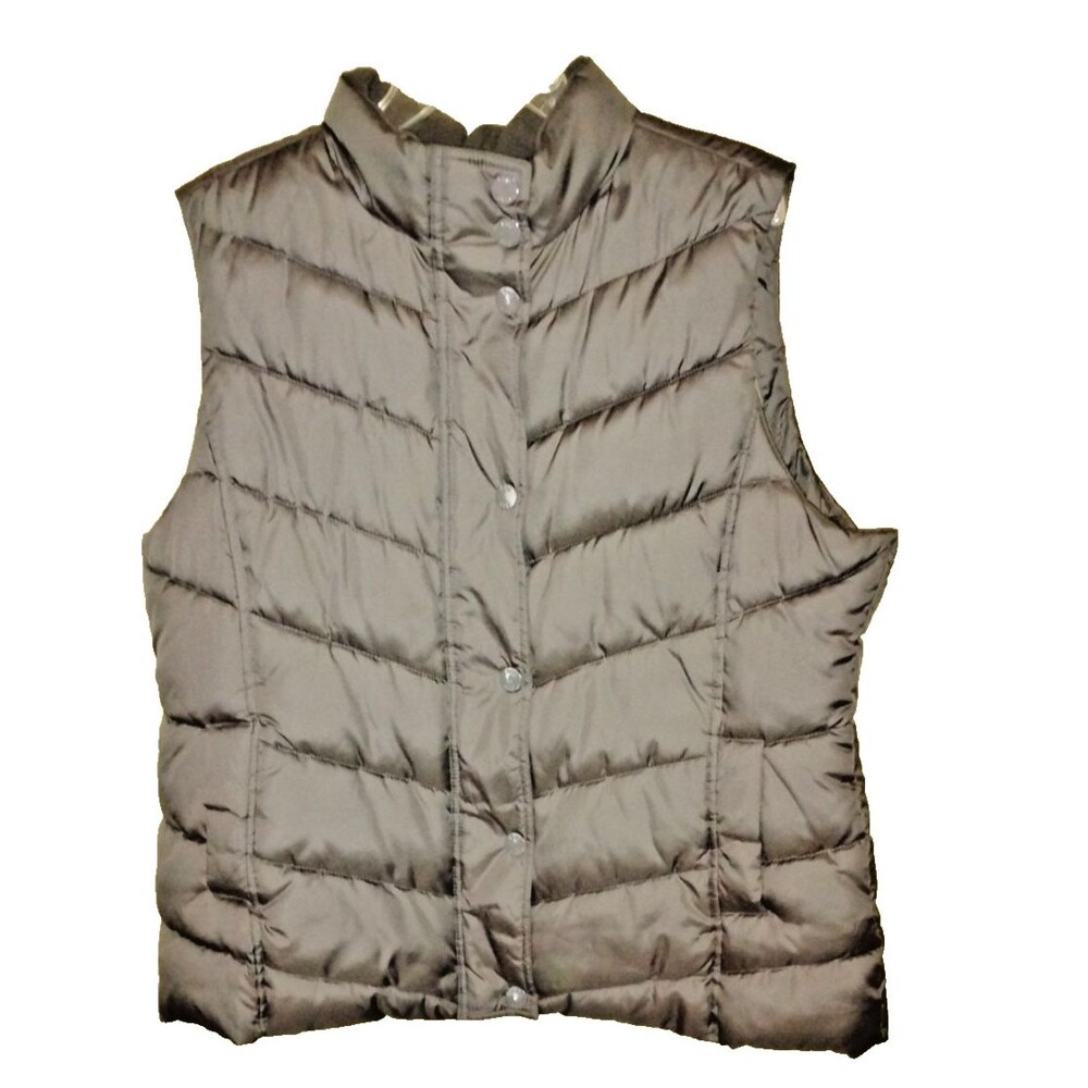Old Navy Gray Ladies Puffer Vest Size XXL TTG Pre Owned Good Condition Warm Soft